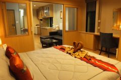 Room for rent close up to AEON SHOPPING MALL and robinson