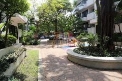 Eastwood condo 2 bedrooms for  11/11