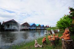 Baan Chay Namm Resort 1/11
