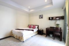 Room Serviced Apartment for re 2/7