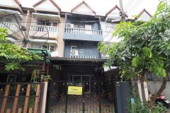 Townhouse on Chang Akat Uthit  2/14