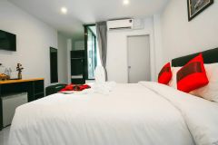 Noble Tarntong Boutique Hotel 30/34