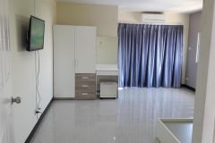 CONDO FOR RENT 300 M FROM THE  1/8