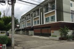 For Rent Townhome Nalin Avenue 2/10