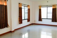 2 storey house for rent near B 12/12