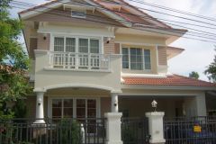 Thanapat Residence 2 : Price 3500B/night