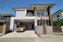 A house two storey for rent 1/35