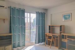 Large room offer on cheap rent 6/10