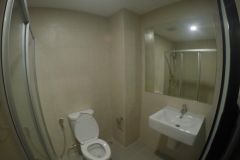 Condo for rent/Room for rent 3/8