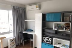 Room for rent Surawong City Re 3/7