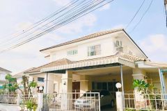 Two storey House for rent with 1/18