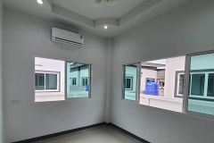 Single storey House for rent w 4/8