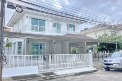 House for rent 60.6 square wah, 3 bedrooms, 3 bathrooms, 2 parking spaces , 2 Air conditioners House