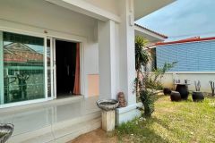 Single storey house for rent w 5/6