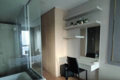 1BR 1BA for Rent @ Q Chidlom 4 2/10