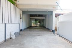 For rent 2.5 storey townhouse  3/13