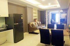 Condo for rent Silom State Tower.