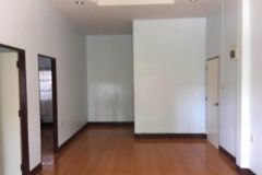 Single storey house for rent 1/7