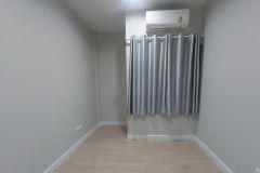 Shared room for rent, only wom 3/12