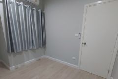 Shared room for rent, only wom 4/12