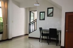 House for rent on Chang Khlan  9/15