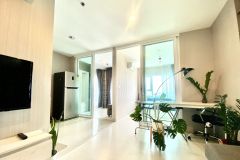 Aspire Erawan luxury apartment/condo for rent