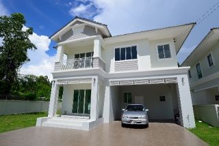 House for Rent in Rayong (2 floors, 3 bedrooms)