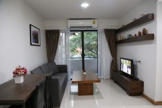 Eastwood condo 2 bedrooms for rent On-nut 36
