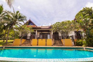 House for rent at Bang Saray 4bedroom Pool Villa on the Hill