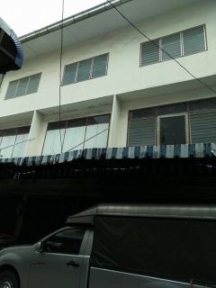3 Building for rent Bht 30,000.- for Home office/Guest House/ warehouse
