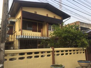 House For Rent at Lat Phrao 47 yeak 7