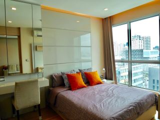 Condo for rent The Address Asoke fully furnished