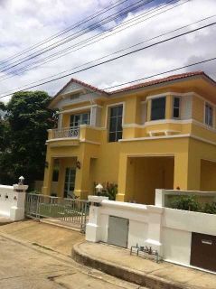 Luxury house in land and houseVillage sansai for rent