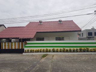 A house for rent on Jed Yod area is near nimmanhaemin