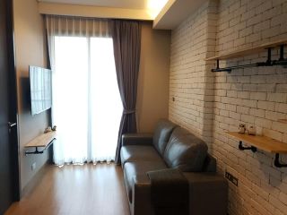 The Lumpini 24 for RENT Fully-furnished Close to BTS Promphong