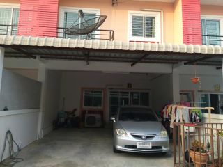 House for rent (Near Amata Nakorn Industrial Estate๗