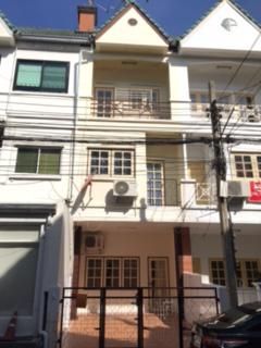 Townhouse for rent