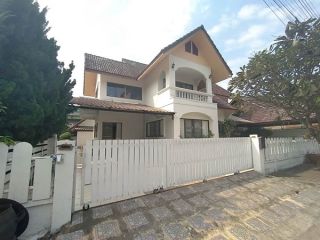 A house two storey for rent