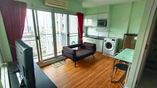 Room for rent at The Parkland Taksin-Thapra Condominium 35 Sqm.