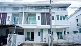 Townhouse for rent near Unity Concord school, Super Highway Rd.
