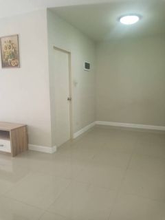 Townhouse for rent near ABS, UCIS, ACIS, VCIS schools, Nong Phueng, Saraphi, Chiang Mai