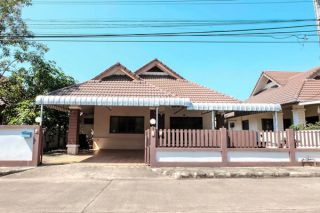 Single storey house for rent in Mae Hia with full furniture, Mueang Chiang Mai