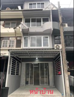 For Rent Townhome 4 Storey New Renovated in Sukhumvit 65 Pet Friendly